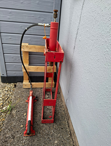 Clarke strong arm tonne - 10,